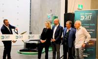 GIT Coatings CEO, Mo AlGermozi, cutting the ribbon of the company’s new HQ and production facility in Dartmouth, Nova Scotia, Canada. Mo is pictured with Jennifer Fuccillo (Invest Nova Scotia), Matt Stanley (Business Development Canada), John Risley (CFFI) and Jim Spatz (Southwest Properties Limited). © GIT Coatings