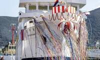 The christening and launch ceremony of WAKASHIO MARU. © Mitsubishi Heavy Industries