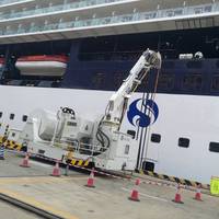 A battery-powered AMPMobile unit connects a ship to shore power at Shenzhen cruise terminal. (Photo:Cavotec)