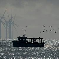 A PML study found that the majority of UK fishermen feel that their livelihoods are threatened by offshore wind farms. Credit: PML/Bob Brewer on Unsplash