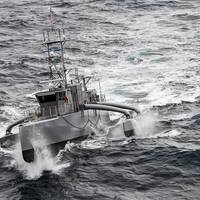 A Seahawk medium displacement unmanned surface vessel (Photo: Shannon Renfroe / U.S. Navy)