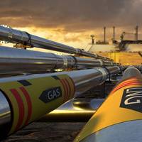 A tanker loads at an LNG facility (c) Mike Mareen / Adobestock