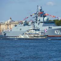 Anti-sabotage boat "Unarmeets of the Arctic" against the backdrop of the frigate "Admiral of the Fleet Kasatonov."
Copyright sikaraha/AdobeStock