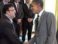 Briseno Meets President Obama: Photo credit ONR