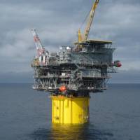 Tubular Bells floating production facility is a classic spar hull with traditional three-level topsides.