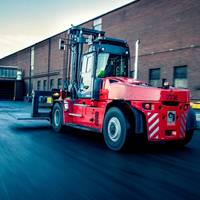 cargo handling equipment for general cargo and intermodal operation at the Ă–BB-Infrastruktur AG terminal