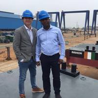 Client with Damen Sales Manager at the shipyard Photo Damen