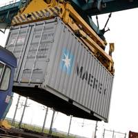 Container loading: Photo courtesy of Maersk Line