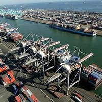 Container Quays: Photo courtesy of Port of Los Angeles