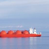 File image: LNG tanker transiting the Med (Credit: Robert Murphy)