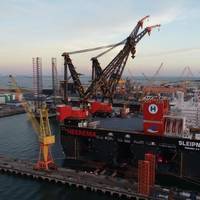 For illustration; Sleipnir, the world’s largest and strongest semi-submersible crane vessel built by Sembcorp Marine - Credit- Sembmarine
