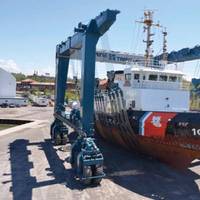 GLS hoist scene: Photo courtesy of Great Lakes Shipyard
