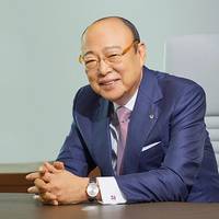 Hanwha Group Chairman Seung Youn Kim