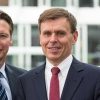 Knut Ărbeck-Nilssen and Tor E. Svensen (Photo: DNV GL)