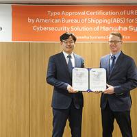 (L to R): Myeong Seob Cho, Naval Business Division Leader and Vice President, Hanwha Systems, and Darren Leskoski, ABS Vice President, Regional Business Development (Source: ABS)