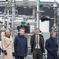 Lars Aagaard, Danish Minister for Climate, Energy and Utilities, first left, Kadri Simson, second left, Lasse Frimand Jensen, Mayor of the City of Aalborg, third right, HRH Crown Prince Frederik, second right. (Source: European Commission)