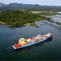 Maersk Line in the Panama Canal (Source: A.P. Moller - Maersk)