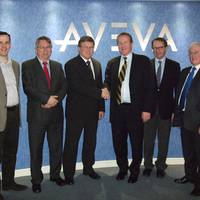 Magne Bakke, Chief Operating Officer, STX OSV AS and Richard Longdon, CEO, AVEVA with colleagues.