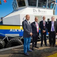 Mr Sithembiso Mthethwa (Director, SMIT Amandla Marine), Mr Sam Montsi (Chairman, Damen Shipyards Cape Town), Mr Paul Maclons (Managing Director, SMIT Amandla Marine), Dr Rob Davies (Minister of Trade & Industry, South Afric