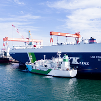 On October 20, the Central LNG-owned LNG bunkering vessel Kaguya supplied LNG to Sakura Leader, an LNG-fueled pure car and truck carrier - Image Credit: Central LNG Marine Fuel Japan Corporation