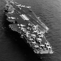 Overhead view of the Nimitz-class (US Navy photo)