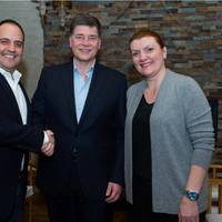 L-R Socrates Theodossiou, Managing Director, Tototheo Group Ltd, Ronald Spithout, President, Inmarsat Maritime and Despina Panayiotou Theodosiou, Managing Director Tototheo Group Ltd Photo Inmarsat