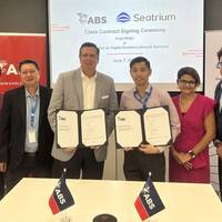 Representatives from ABS and Seatrium met in Singapore for the contract signing. (Photo: ABS)