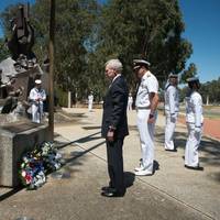 SECNAV Mabus at Naval Memorial: Photo credit USN