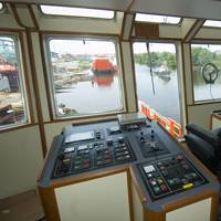 The aft controls on the new Sealink Maju 25 are complete and ready for work.  photo by Alan Haig-Brown courtesy of Cummins Marine