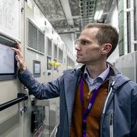 The Oscar Dyson mid-life renovation incorporates Siemens Energyâs SISHIP BlueDrive PlusCâą propulsion technology, aligning NOAAâs research fleet with the highest standards of energy efficiency and environmental stewardship. © Siemens Energy