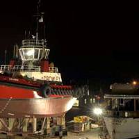 The tug Leader is shown at Bay Ship & Yacht Co. in Alameda, Calif. (Photo courtesy 2009 DavidAllenStudio.com)