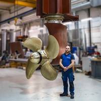 The two azimuth pulling thrusters from Brunvoll are of the type PU74 with CP propeller with a diameter of 2.2 meters and a power of 900kW each. In addition, there are two FU63 tunnel thrusters in the bow, each 700kW. Photo: Jørgen Eide / Brunvoll AS.
