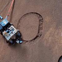 The wall climbing robot for ship inspection and maintenance (Credit: Screenshot/Video by MOL)