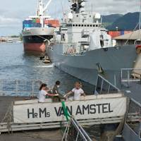 Transfer of pirates to Seychelles authorities in May 2012