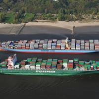 Two passing containerships on the Elbe (Photo courtesy of the Port of Hamburg)