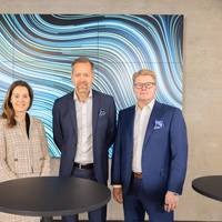 Nixu Board gives recommendation supporting DNV’s tender offer, in Helsinki in February 2023. From left: Remi Eriksen, Group President and CEO at DNV; Liv Hovem, CEO of DNV’s Accelerator; Teemu Salmi, CEO at Nixu; Jari Nisk, Chairman of the Board at Nixu. Image courtesy DNV