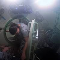 Submarine escape excercise: Image courtesy of RAN
