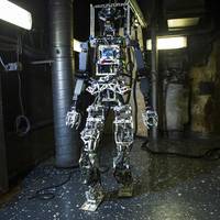 U.S. Navy Firefighting Robot (image: courtesy U.S. Navy)