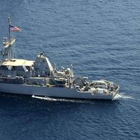 USS Ardent (MCM 12) (U.S. Navy photo by Cassandra Thompson)