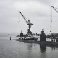 USS Boise (SSN 764) arrives at Huntington Ingalls Industries’ Newport News Shipbuilding division to begin its 25-month extended engineering overhaul (Photo by Ashley Cowan/HII)