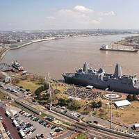 USS New Orleans (LPD-18) on March 10, 2007 (U.S. Navy photo by William Townsend)