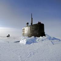 USS Seawolf surfaced in ice: Photo credit USN