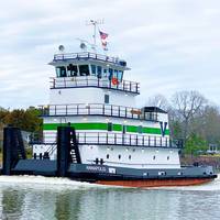 Vane Brothers’ new, 3,000-horespower push tug, the Annapolis, moves along Maryland’s Wicomico River. (Photo: Vane Brothers)