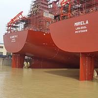 View of the Elsabeth C and Mirela tied up in port in China (Photo: MAN Diesel & Turbo)