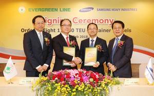 From left to right: EMC President Lawrence Lee; EMC Chairman Anchor Chang; SHI CEO J.O. Nam; SHI CMO K.H. Kim (Photo: EMC)