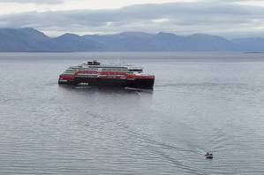 MS Roald Amundsen (File photo: Hurtigruten)