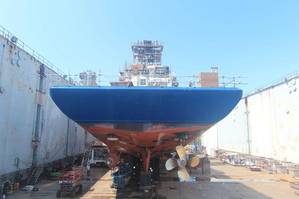 RV Roger Revelle in drydock. Image courtesy Glosten