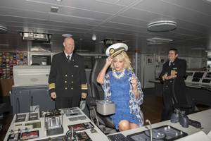 Seabourn Ovation godmother Elaine Paige gets a special bridge tour from the ship’s Captain, Stig Betten (left), and Staff Captain, Stefan Tsvetkov. Ovation was christened in front of Seabourn guests in Valletta, Malta. Photo by the company.