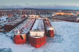 Caring for the Great Lakes fleet: during the winter months is a core business for Bay Shipbuilding Company. Pictured, the 2015 Winter Fleet. (Photo: Bay Shipbuilding)