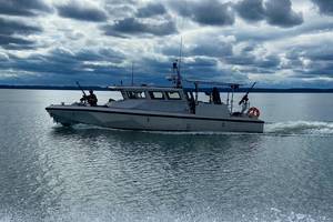 Sailors assigned to Maritime Expeditionary Security Squadron TWO’s (MSRON TWO) Bravo Company get underway on a 40-foot Patrol Boat to conduct seaward security operations during the command’s Final Evaluation Problem (FEP). The exercise is a capstone event which determines the readiness of the squadron to deploy worldwide in order to conduct maritime security operations. (US Navy photos taken by Chief Intelligence Specialist Jason Medaris)